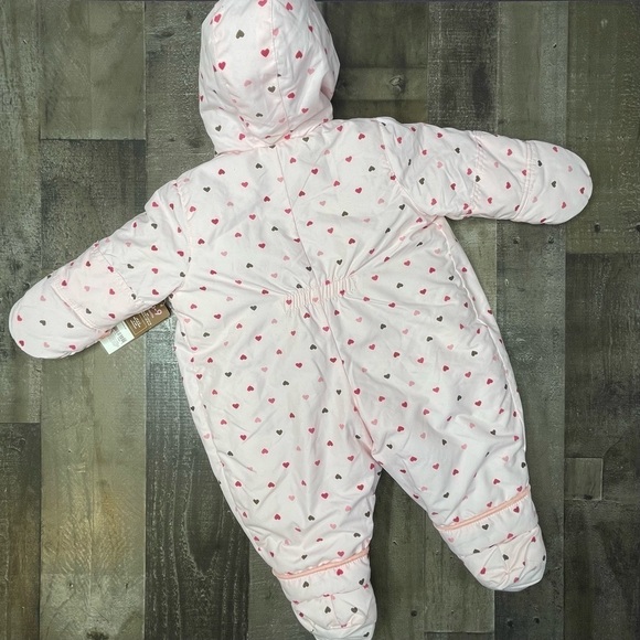 NWT Carters Snowsuit Baby Girl size 6-9 months - Picture 6 of 8